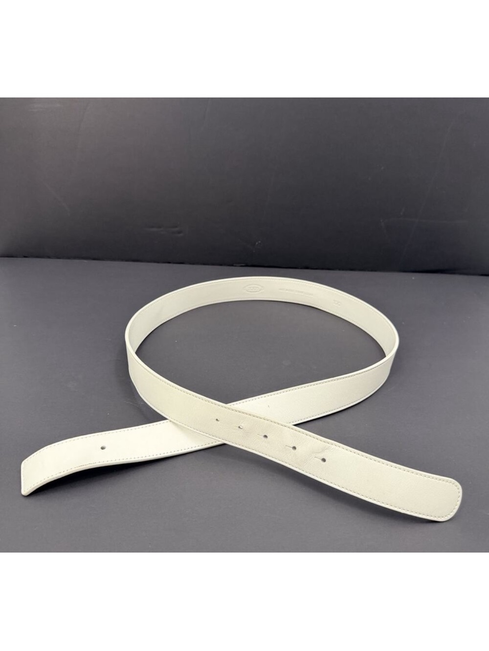 Authentic TOD'S White Genuine Leather Dress Belt Strap Size 100 - 38/95cm. Italy